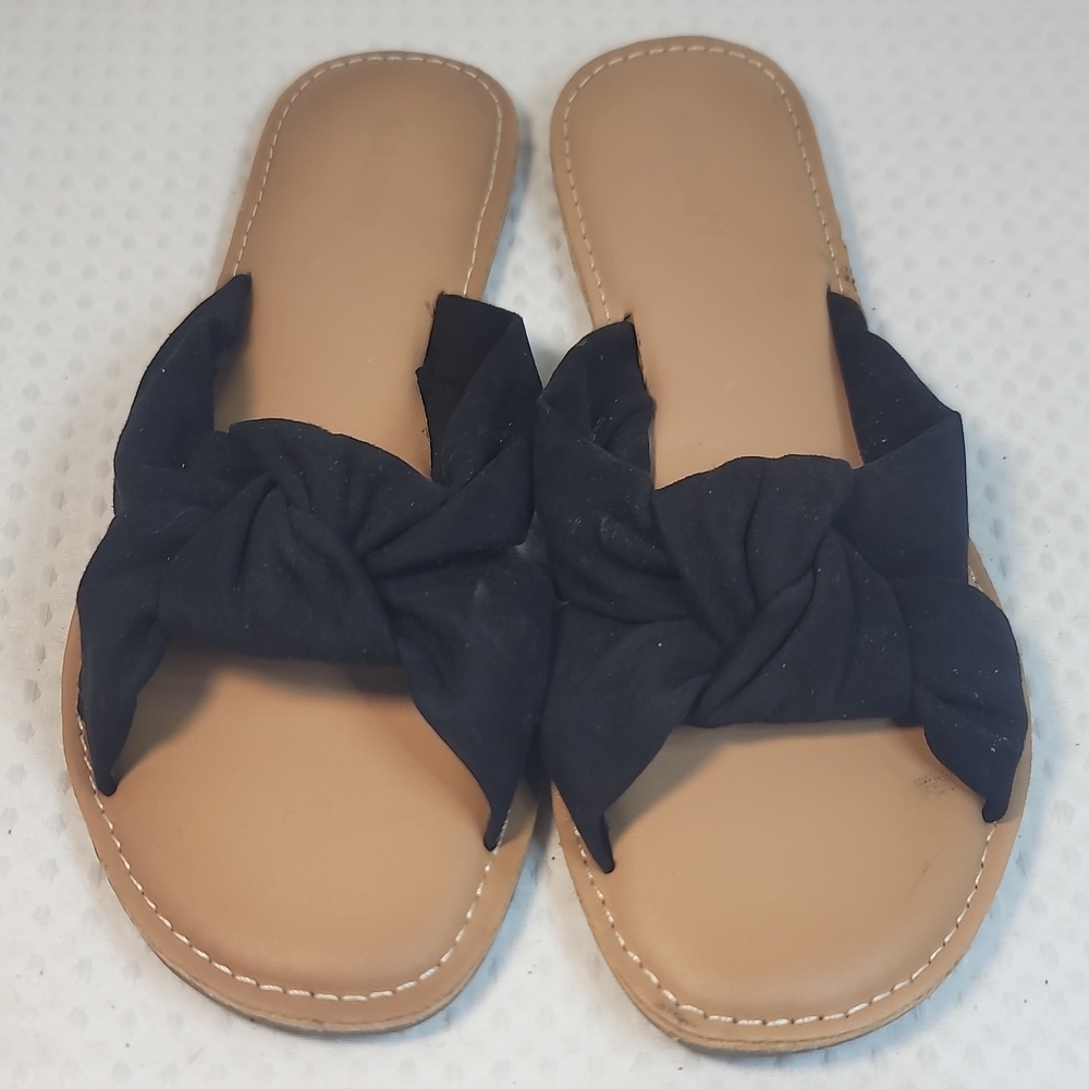 Black Knot Slide Sandals - Women